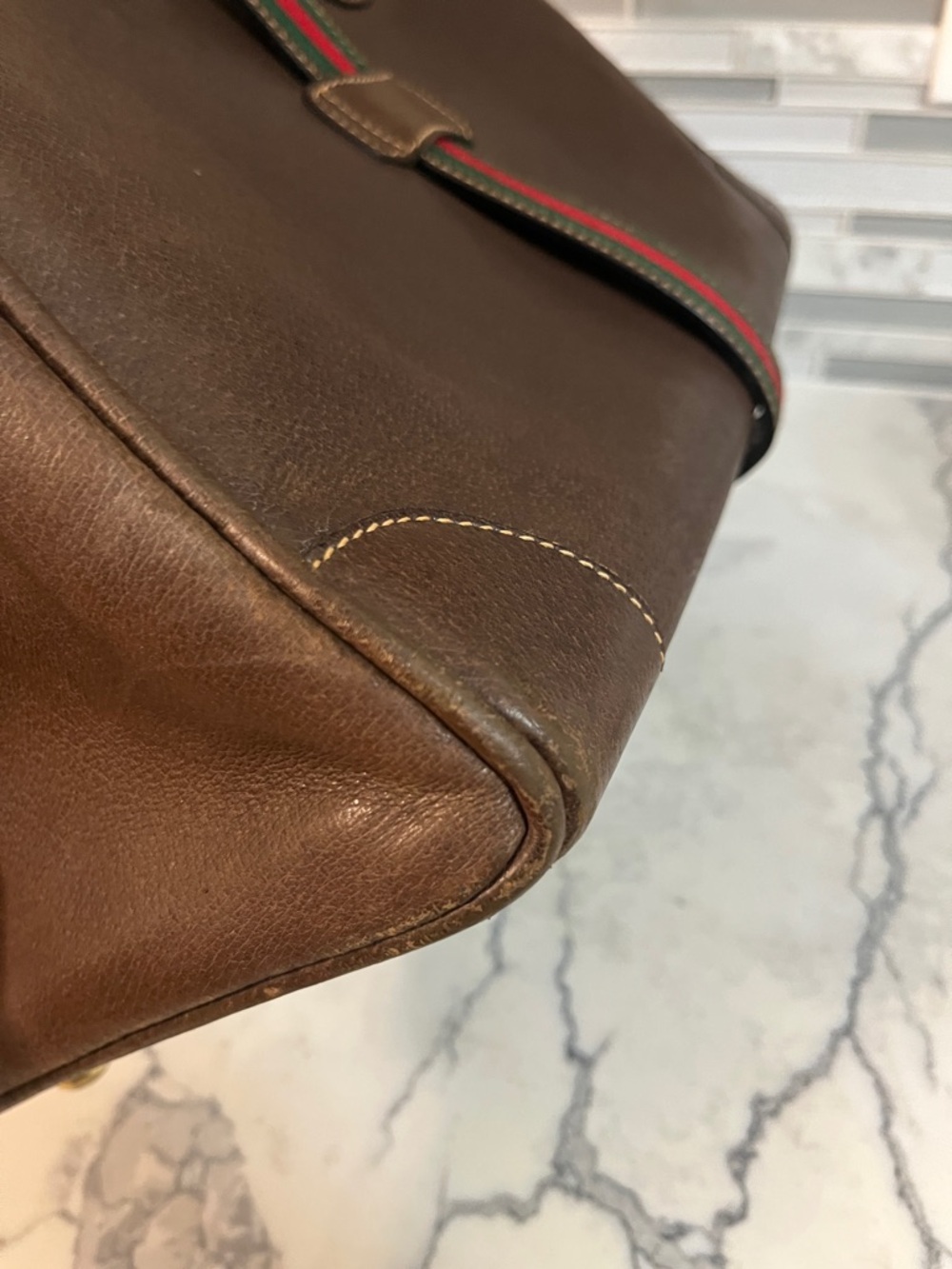 🦋Ultra Rare🦋 Gucci Brown Leather Duffel with Sherry Line Stripe - Picture 4 of 11
